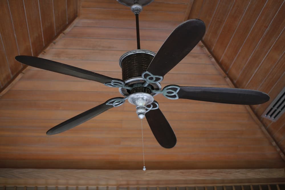Como instalar un ventilador de techo