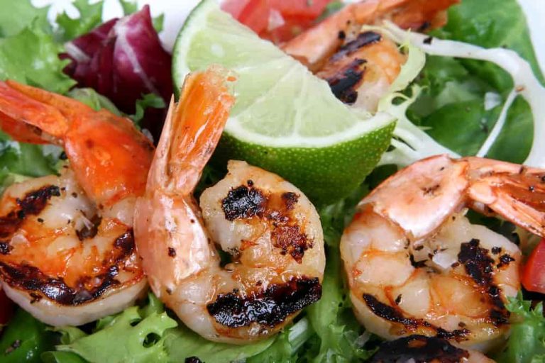 Como saber si los gambones al horno están hechos